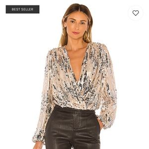 Brand new ASTR the label top